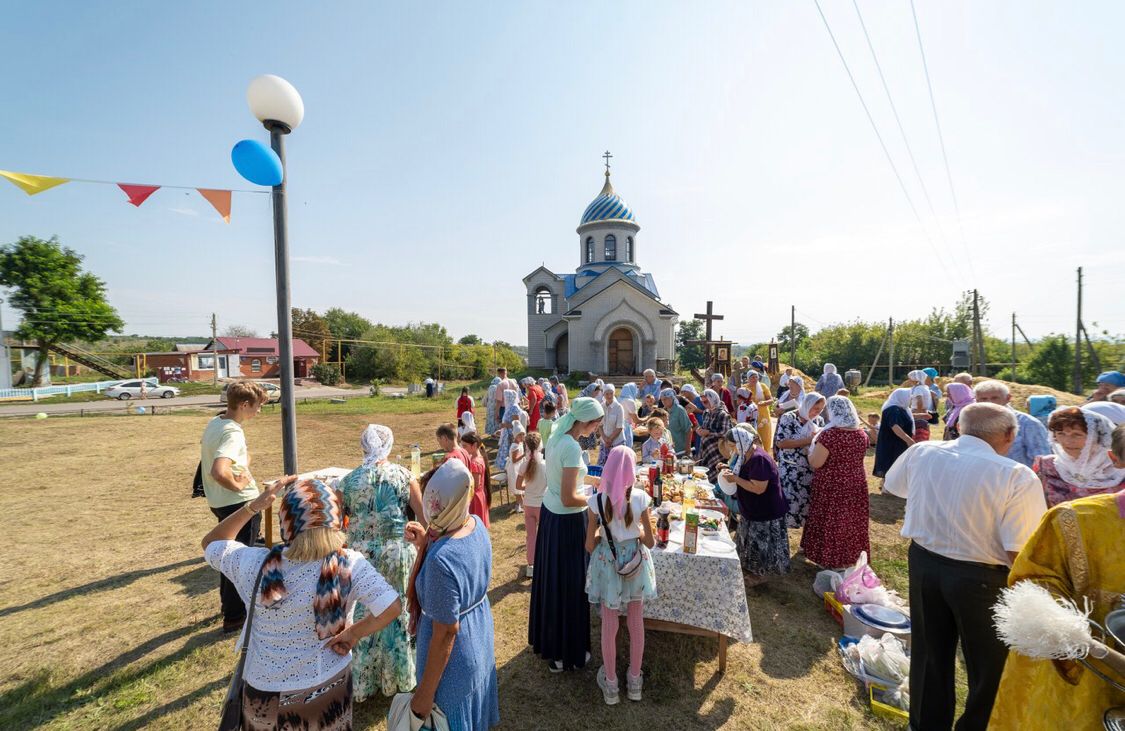 В селе Старая Калитва торжественно встретили престольный праздник /  Россошанская и Острогожская епархия