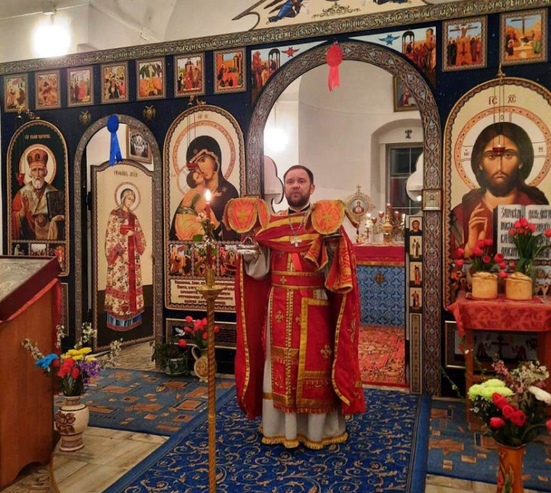 На приходах Богучарского благочиния прошли торжественные Пасхальные богослужения