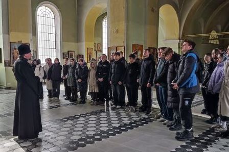 Учащиеся Кантемировского лицея  посетили с экскурсией храм