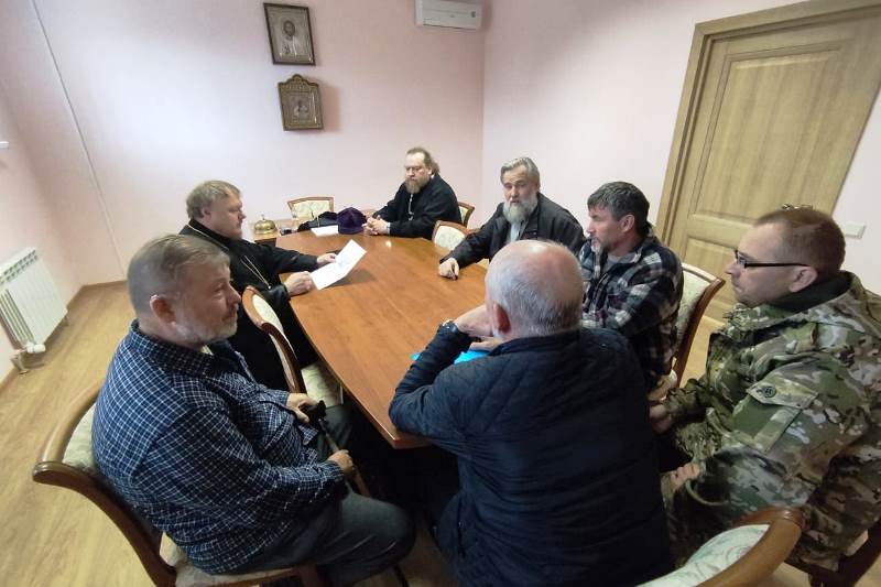 Состоялась встреча представителей Воронежской епархии и Россошанской епархии с новоназначенным исполняющим обязанности атамана Воронежского округа