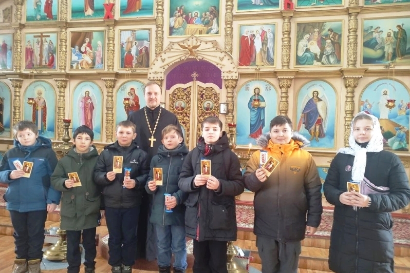 Ученики Марьевской СОШ посетили Преображенский храм села Заболотовка
