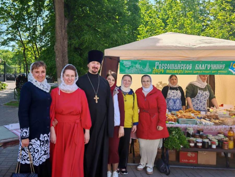 В Воронеже состоялась ярмарка, посвящённая дню жён-мироносиц