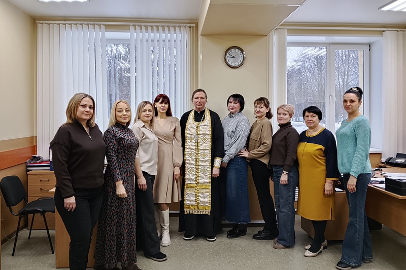 Руководитель епархиального отдела по работе с Вооруженными Силами благословил личный состав учебного центра в/ч 20155 на предстоящий год