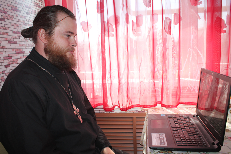 Священник принял участие во всероссийской акции «Мы рядом»