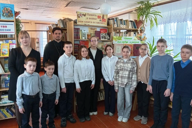 В стенах детской библиотеки села Митрофановка состоялась встреча по случаю Дня православной книги