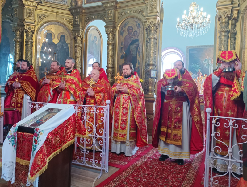 Святителю отче Афанасие, моли Бога о нас