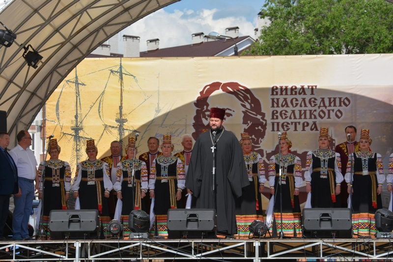 Благочинный принял участие в фестивале "Виват наследию Великого Петра!"