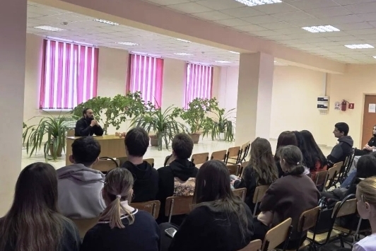 В дни Светлой седмицы в Россоши состоялась миссионерская встреча со студентами РЭПК