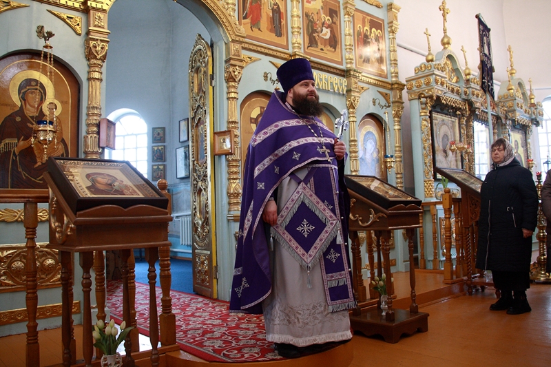 Служба в Казанском храме в День памяти Севастийских мучеников