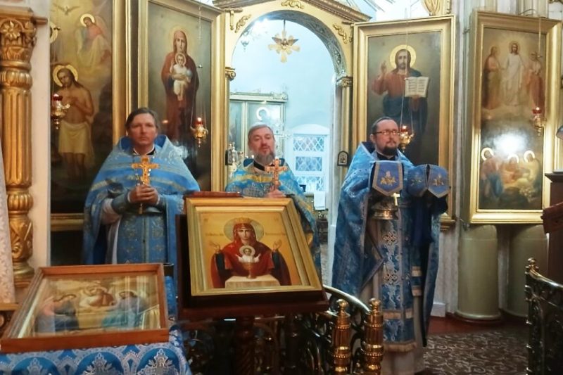 В Преображенском храме города Острогожска совершено соборное богослужение духовенства благочиния