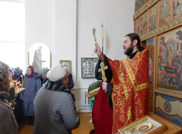 Молебен перед новым годом отслужен в Троицком храме пгт Подгоренский