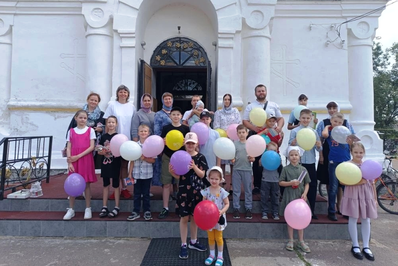 Воспитанники воскресной школы города Калач отметили окончание учебного года