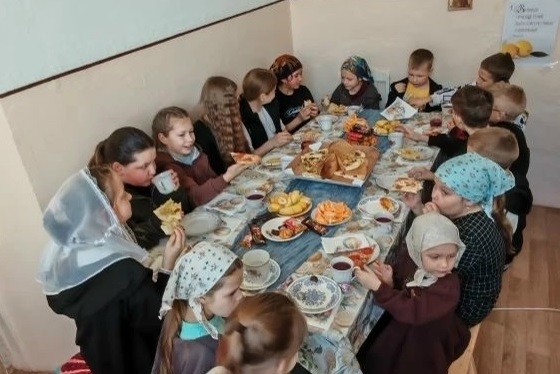 В селе Воронцовка прошла встреча детской воскресной группы со священнослужителем