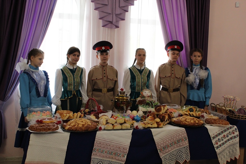 Праздничная Покровская ярмарка в Острогожске