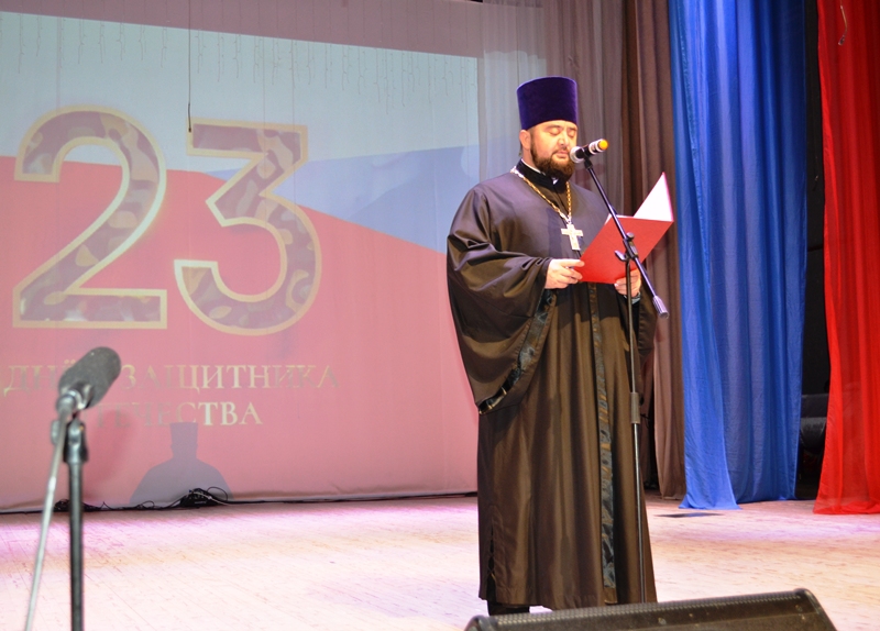 В ДК «Современник» города Павловска состоялась концертная программа «На страже мира и добра»