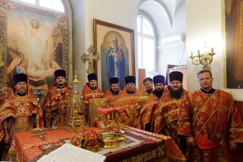 В Россошанском благочинии совершена соборная миссионерская Божественная литургия