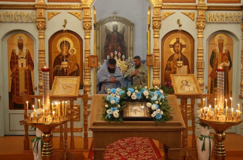 Престольный праздник в Казанском храме  п. Каменка 