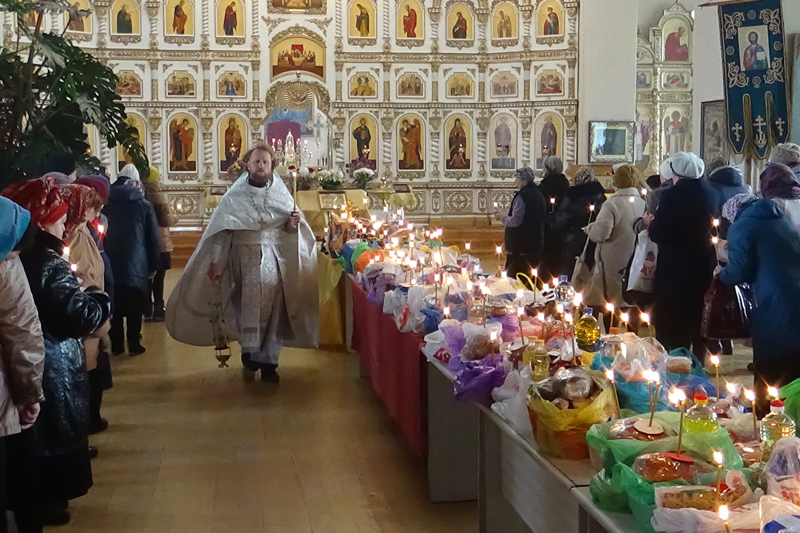 Заупокойное богослужение в Свято-Митрофановском храме