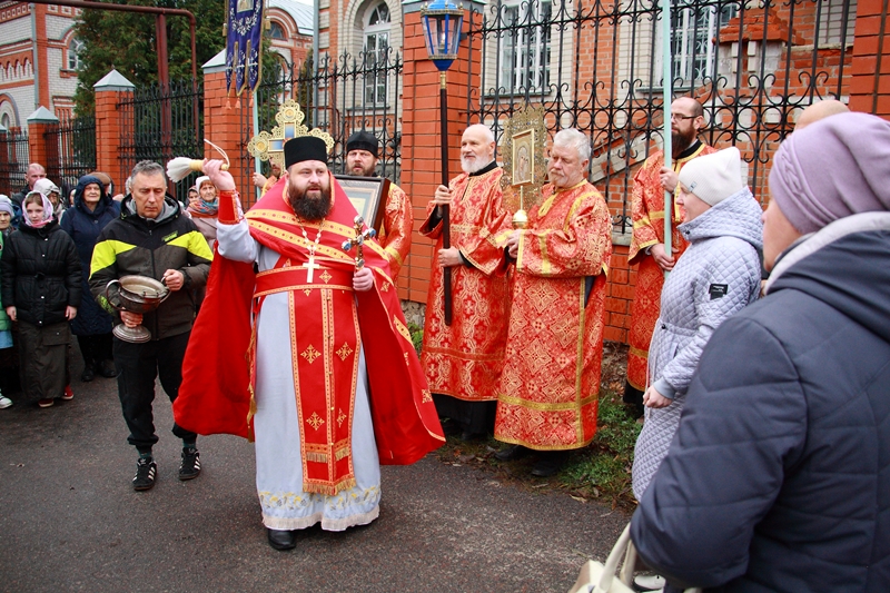  Престольный праздник в п. Каменка Каменского благочиния