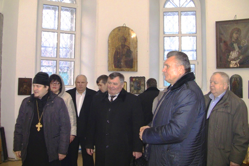 Храм cв. мч. Иоанна воина собрал под свои своды представителей администрации Богучарского района