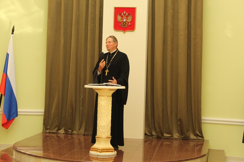 В ЗАГСе г. Острогожска состоялось мероприятие, посвященное празднованию памяти святых благоверных князя Петра и княгини Февронии Муромских