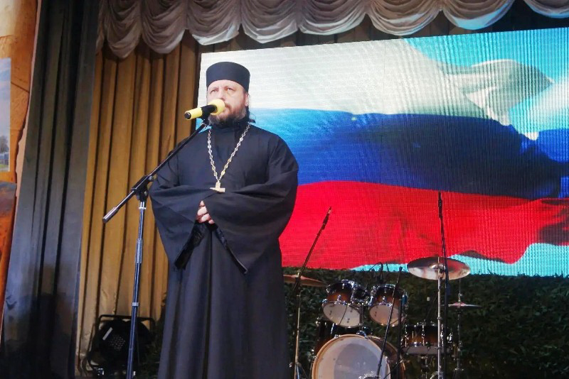 В селе Воробьевка открылась выставка «Семья Героя»: память о подвиге и связь поколений