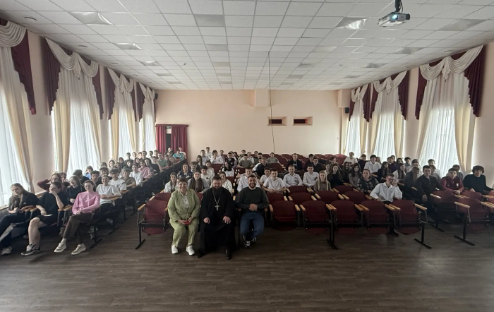  В МБОУ «Каменская СОШ №1 с УИОП» состоялось профилактическое мероприятие для учащихся о рисках употребления психоактивных веществ