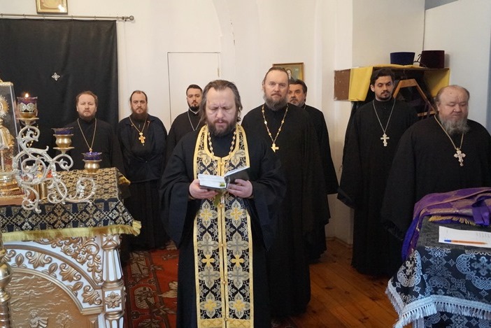 В Богучарском благочинии состоялась общая исповедь духовенства