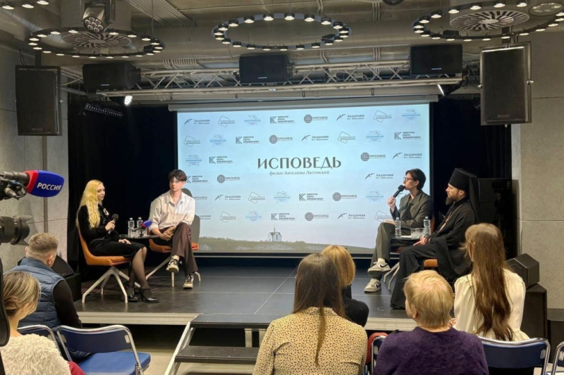 Преосвященнейший Дионисий, епископ Россошанский и Острогожский, принял участие в пресс-конференции, посвященной началу съемок фильма «Исповедь»