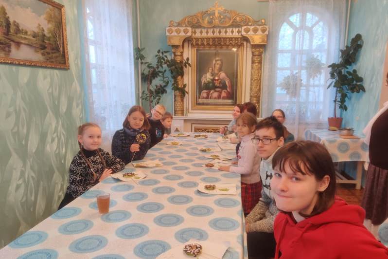 В Казанском храме р. п. Каменка состоялся кулинарный мастер-класс «Николин день. В ожидании Рождества»