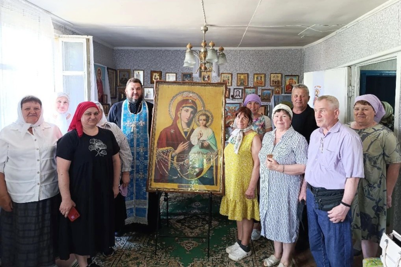 Калачеевцы помолились у чудотворной иконы Божией Матери «Оршанская»