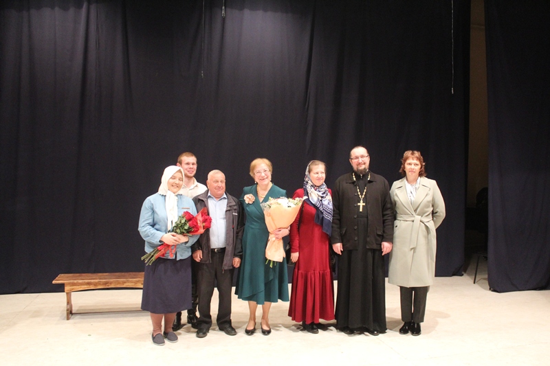 Благочинный Острогожского церковного округа посетил музыкально – этнографический спектакль «Небесный приказ»