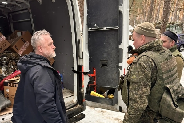 Руководитель епархиального медицинского отдела передал очередной гуманитарный груз военнослужащим