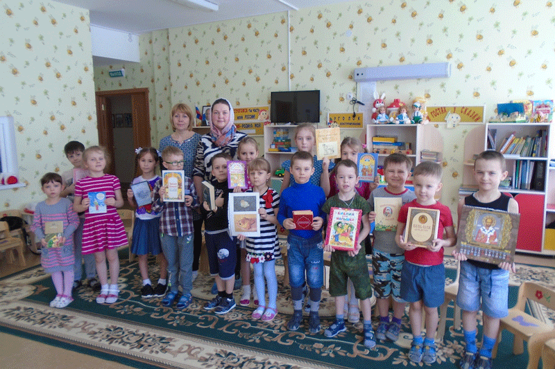 День православной книги в детских садах Острогожска: №2 и «Сказка»