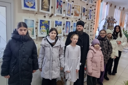 Выставка детских рисунков в воскресной школе при Свято-Ильинском кафедральном соборе