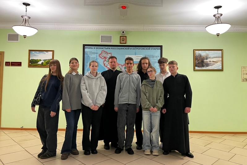 В городе Россошь состоялась встреча молодежного актива Свято-Ильинский кафедральный собора