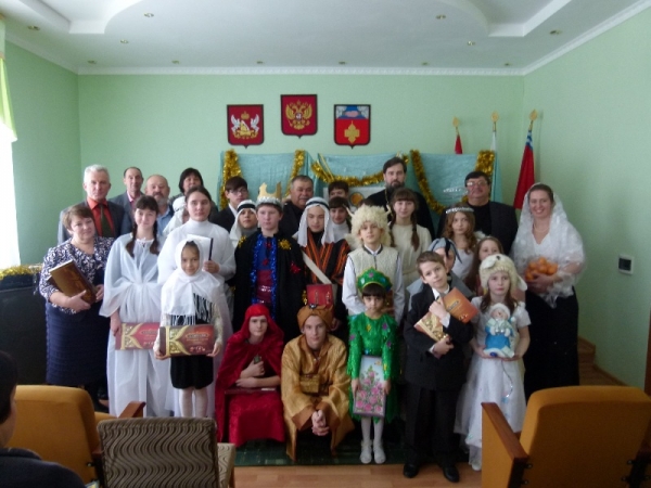 Рождественский концерт в районной администрации поселка Кантемировка