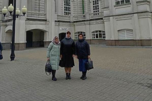 Активным участникам благотворительной акции «Белый цветок» из Богучарского благочиния вручили благодарственные письма