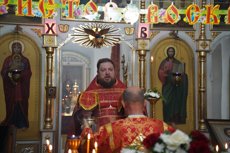 Светлая Пасха в селе Покровка: радость Воскресения Христова объединила жителей и гостей села