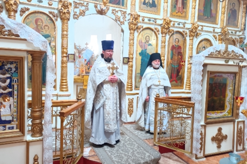 В храме святого Великомученика и Победоносца Георгия села Терновое совершено соборное богослужение