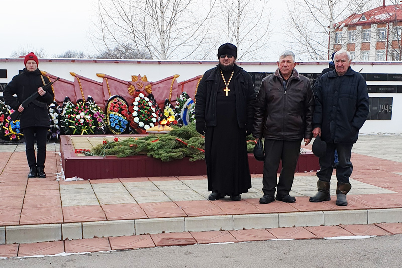 Памятный митинг состоялся в 77-ю годовщину освобождения села Митрофановки от оккупантов