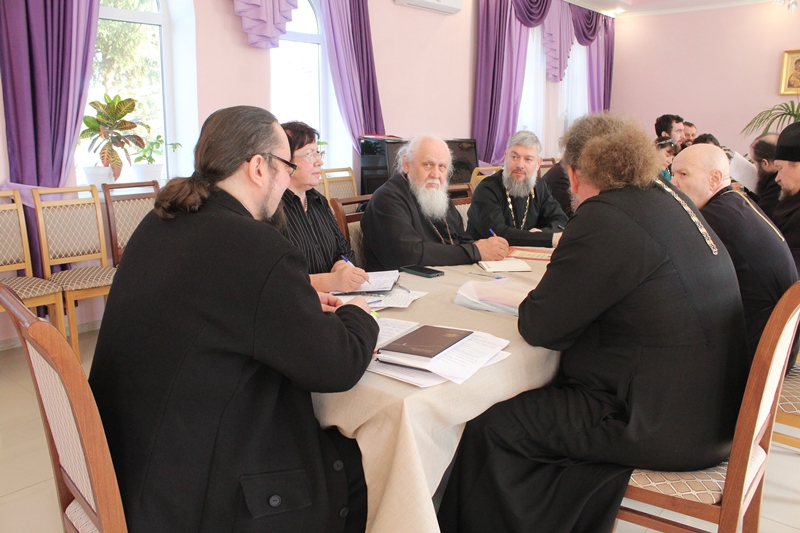 Благочинный возглавил собрание духовенства Острогожского церковного округа