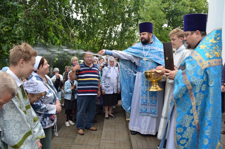 В Казанском храме города Павловск встретили престольный праздник