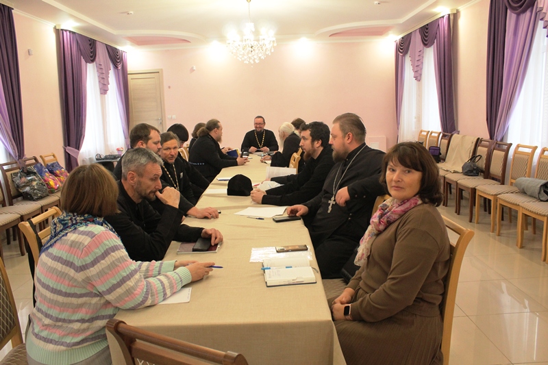 В Духовно-просветительском центре города Острогожска состоялось итоговое собрание духовенства и сотрудников благочиния
