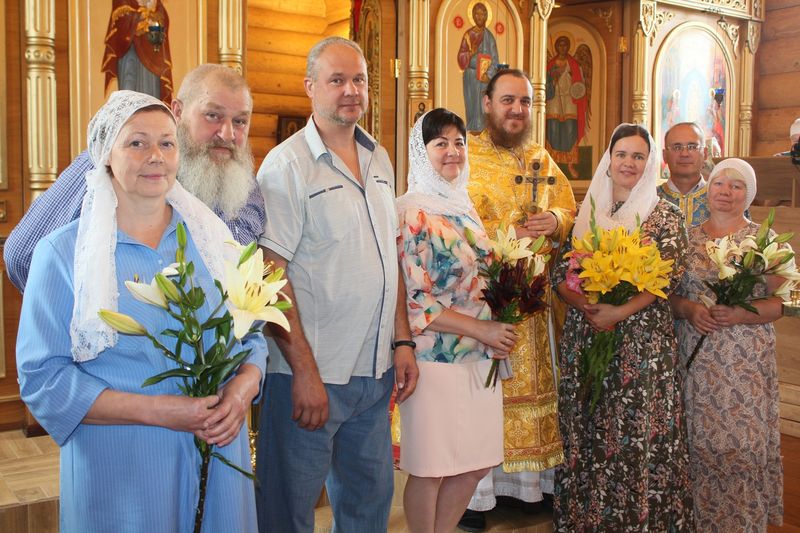  В Успенском храме с. Верхний Мамон отметили День семьи, любви и верности
