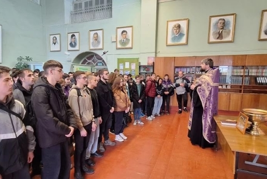 Молебен в ГБПОУ ВО «Павловский техникум» о здравии воинов специальной военной операции