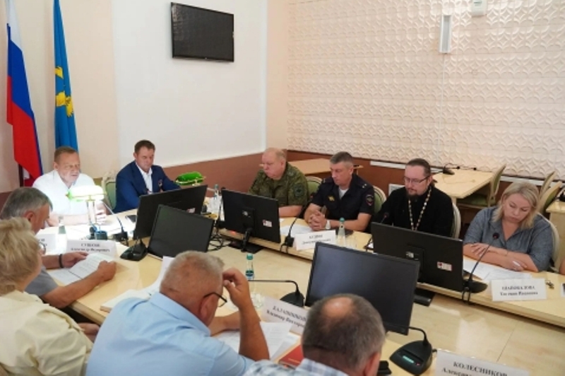 Благочинный Острогожского церковного округа принял участие во встрече, посвященной поддержке участников специальной военной операции