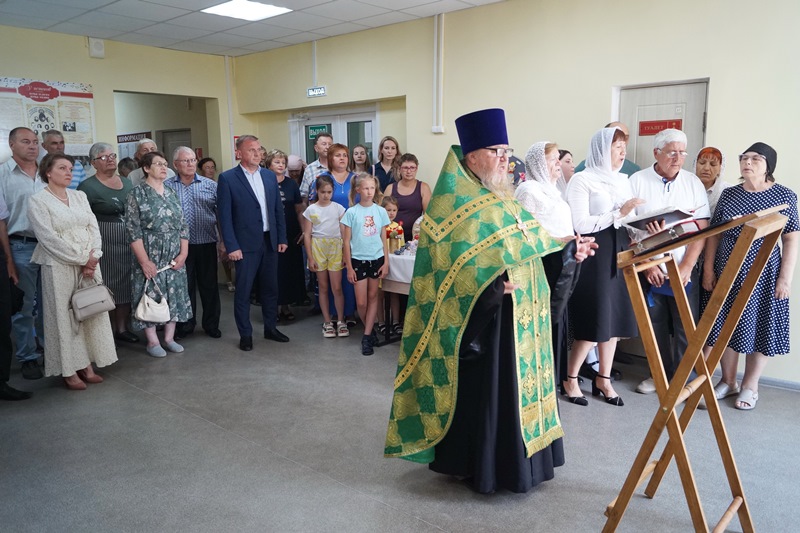 В селе Верхний Мамон отпраздновали День семьи, любви и верности