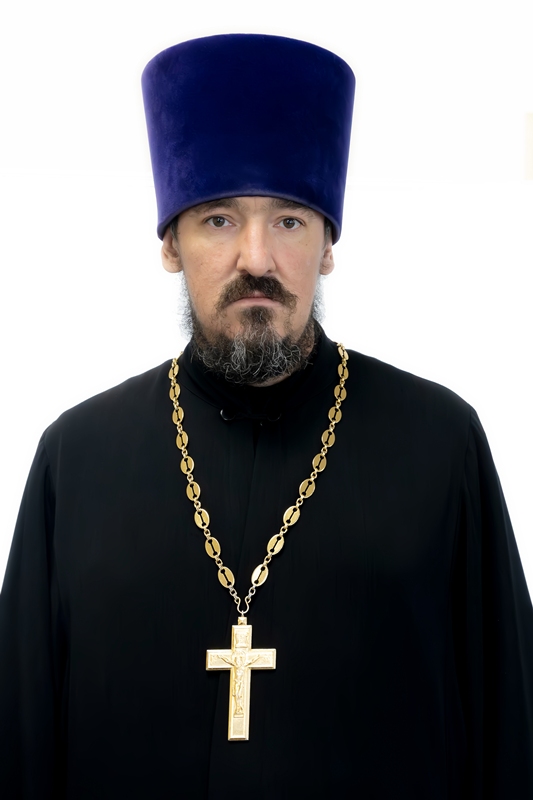 Иерей Артемий Фисенко