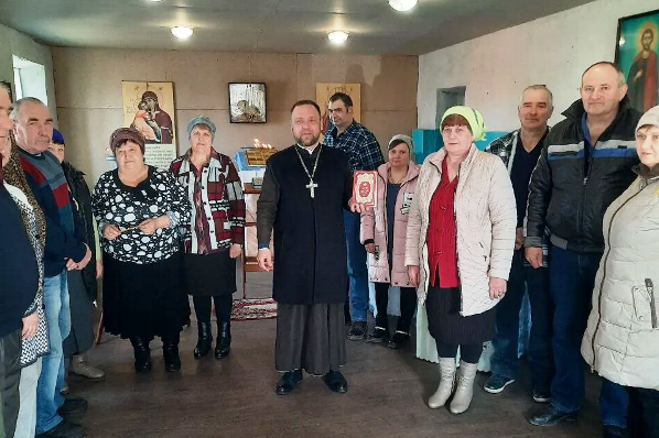 В Кантемировском районе священнослужители провели просветительские беседы ко Дню православной книги